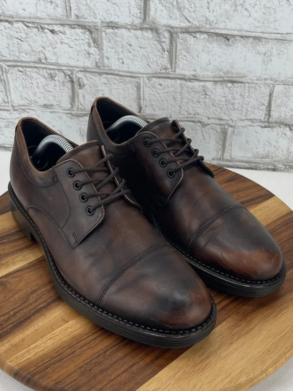 Ecco Newcastle Cap Toe Tie Oxford Mens 10/44 Brown Full Grain Leather Shoes